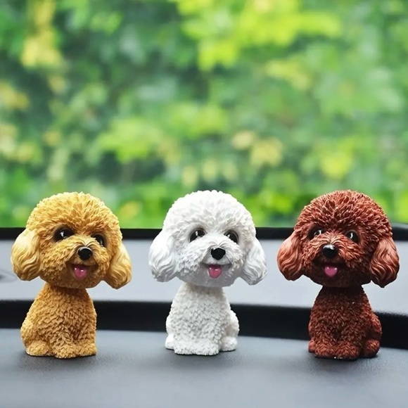 White Dog Car Statue/Figurine Bobble Head New in Packaging - Picture 8 of 13